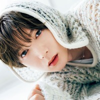 七五三掛龍也「ESSE」11月号美容特集「ESSE BEAUTY BOOK」(画像提供:扶桑社)