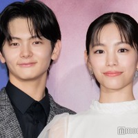 「ストロベリームーン 余命半年の恋」完成披露試写会に出席した齋藤潤、當真あみ(C)モデルプレス