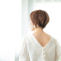 46歳スタイリストがInstagram用に自撮りを始めて気づいた。美しく歳を取るために必要なのは「センスより美容医療より」