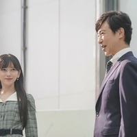 池田瑛紗、堺雅人「サムライマック『二兎を追ってもいいじゃないか。』」篇／撮影カット（提供写真）