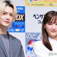 イベントに出席した佐野勇斗、綾瀬はるか（C）モデルプレス