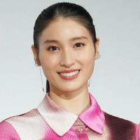 土屋太鳳、“親友”杉咲花は「めちゃくちゃ愛おしい」魅力的なギャップを明かす