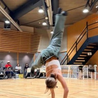 倖田來未、25周年ライブに向けたリハSHOTに「昔とスタイル変わってなさすぎ」「腹筋も割れてる」と驚きの声