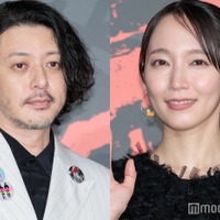 オダギリジョー、吉岡里帆（C）モデルプレス