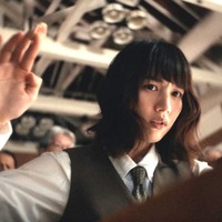 のん「MISS KING / ミス・キング」第3話場面写真(C)AbemaTV, Inc.