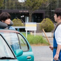 手越祐也、及川光博「ぼくたちん家」第2話（C）日本テレビ