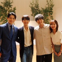 小栗旬、ソン・ジュンギ、坂口健太郎、中村ゆり(C)Netflix