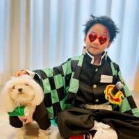 保田圭、7歳息子が炭治郎に変身!ハロウィン仮装SHOTに「再現度めちゃくちゃ高い」の声