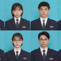 (上段左から)綱啓永、齊藤京子、金子大地、倉悠貴(下段左から)猪狩蒼弥、井桁弘恵、佐藤勝利、中村 蒼(C)フジテレビジョン(C)長岡弘樹/小学館