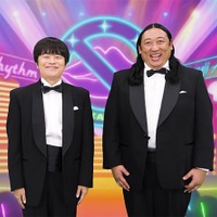 バカリズム、秋山竜次（C）テレビ東京