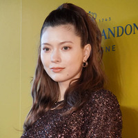 八木アリサ「何度もリピート」自然で上品な仕上がり!リピ使いベースメイクアイテム