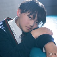 モデルプレスのインタビューに応じた斎藤羽雲くん（C）モデルプレス