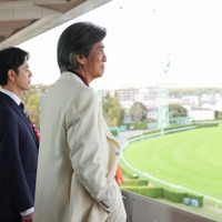 妻夫木聡、佐藤浩市「ザ・ロイヤルファミリー」 第6話（C）TBSスパークル／TBS