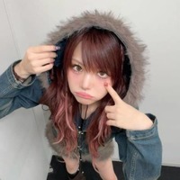 「可愛いを更新してる」田中れいな、キュートな上目遣いSHOTにファン悶絶「天使です」