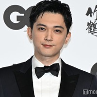 「GQ MEN OF THE YEAR 2025／20th Anniversary」フォトコールに出席した吉沢亮（C）モデルプレス
