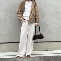 今シーズン着こなしたい【ユニクロ】の優秀スウェットパンツ。大人かっこいい着こなしのお手本スタイル【40代の毎日コーデ】