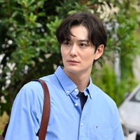 現代の岡田将生「ちょっとだけエスパー」第7話（C）テレビ朝日