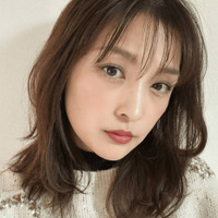 石川梨華、ツヤ美肌際立つ自撮りSHOTにファンうっとり「美しいー」「可愛すぎです」