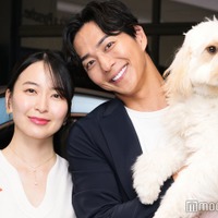 岩間恵、友永真也、クレア（C）モデルプレス