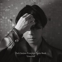 パク・ソジュン写真集 「Unveiled」（提供写真）