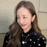 板野友美、ジュエリーがきらめく微笑みSHOTに絶賛の声「最高に可愛すぎる」「美人さん」