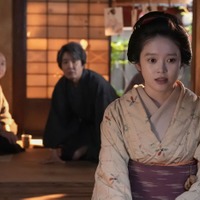 小日向文世、岡部たかし、トミー・バストウ「ばけばけ」第67話（C）NHK