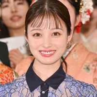 令和7年度「二十歳のつどい」にサプライズ登場した橋本環奈（C）モデルプレス