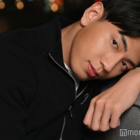 モデルプレスのインタビューに応じたフーウェイ（C）モデルプレス