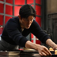 鈴木亮平「リブート」第4話（C）TBS