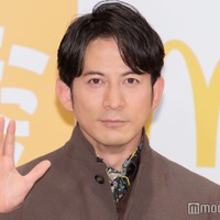 発表イベントに出席した岡田准一（C）モデルプレス