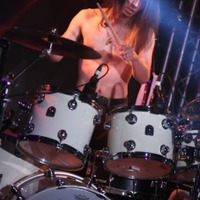 【独占コメント到着】局所性ジストニアと闘うドラマー・石川達也、初オリジナルアルバム『Unwritten Tomorrows…』配信リリース