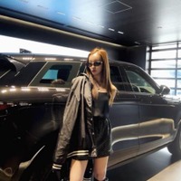 板野友美、クールな“新車”お披露目SHOTに反響「素敵な内装」「最高にかっこいい」