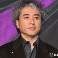 ポケットに手を突っ込んで喋る役者を目指していたムロツヨシ（C）モデルプレス