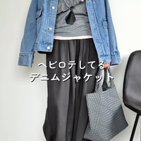 GUの「シアーＴ」は今が買い！デニムジャケットを品よく着こなす大人の春色レイヤード【40代の毎日コーデ】