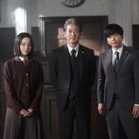 當真あみ、唐沢寿明、増田貴久（C）テレビ朝日