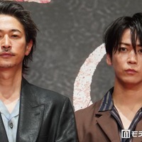 「外道の歌 SEASON2」配信記念イベントに登壇した窪塚洋介、亀梨和也（C）モデルプレス