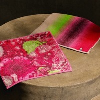 今治タオルハンカチ 各税込880円（提供画像）