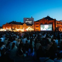 【2026年GW】日本最大級の野外シネマフェス「SEASIDE CINEMA」横浜で5月2日〜6日開催