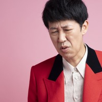 「隣の席の人が臭い！」芸人・小籔千豊なら、スメハラ問題とどう向き合う？職場の「においトラブル」に実体験からアドバイス