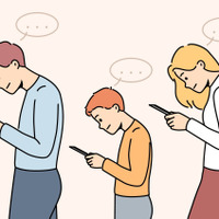 子どものスマホ依存にイラーっ！「制限を断固として受け入れない」改善のための奥の手、ベターなのは実は…？