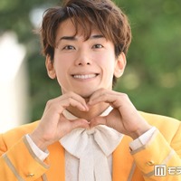 モデルプレスの取材に応じたじん（C）モデルプレス