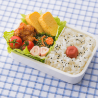 お弁当を開けたら…付箋！？母の“遊び心ある仕掛け”に「思わず笑った」