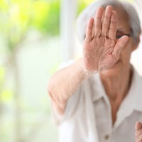 「え！間違ってたの！？」介護歴4年のライターも驚いた。介護拒否につながる「やりがちだけど実は逆効果な介護」3選【医師に聞く】