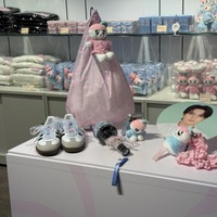「SEVENTEEN 2026 JAPAN FANMEETING ‘YAKUSOKU’ POP-UP STORE」（P）＆（C）PLEDIS Entertainment