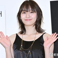 浅川梨奈（C）モデルプレス