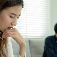 モラハラで離婚。「君を大切にする」と言われて再婚したのに、最初の食事で「こんなものしか作れないのか」と言われて…。どうして毎回、モラハラ男性を選んでしまうのか