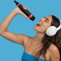 カラオケが「がん」や「病気」の予防につながる⁉「声を出す」ことによる、心と体へのプラスの効果とは【心理カウンセラーが解説】