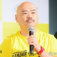 発表会に出席したクロちゃん（C）モデルプレス