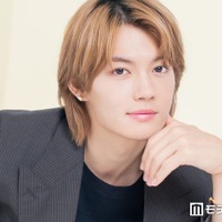 モデルプレスのインタビューに応じた佐野勇斗（C）モデルプレス