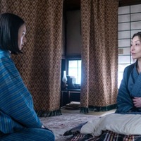 上坂樹里、内田慈「風、薫る」第81話（C）NHK